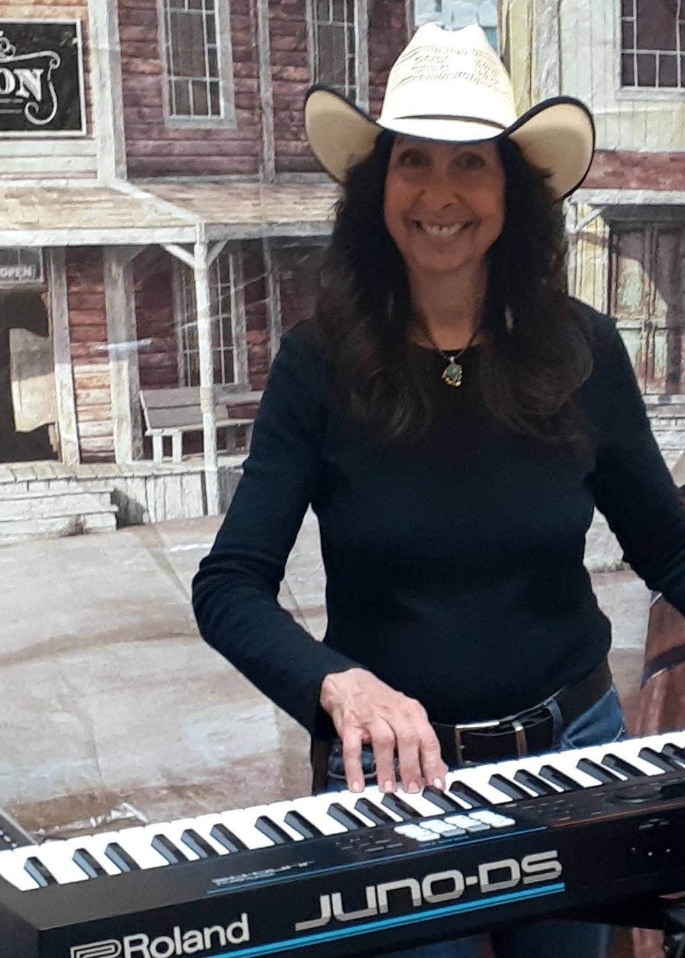 bonnie starr playing live music at tombstone brewing